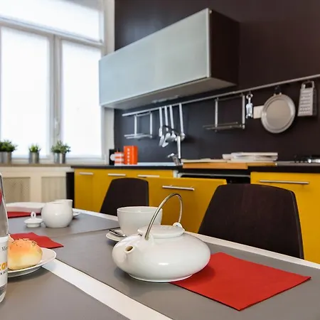 Altido Lovely Apt With Terrace And View In Central Milán